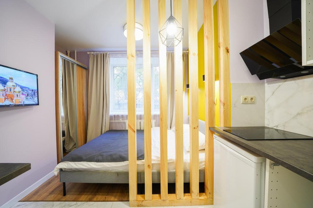 Myfreedom поруч із метро вокзальна Apartment Kyiv