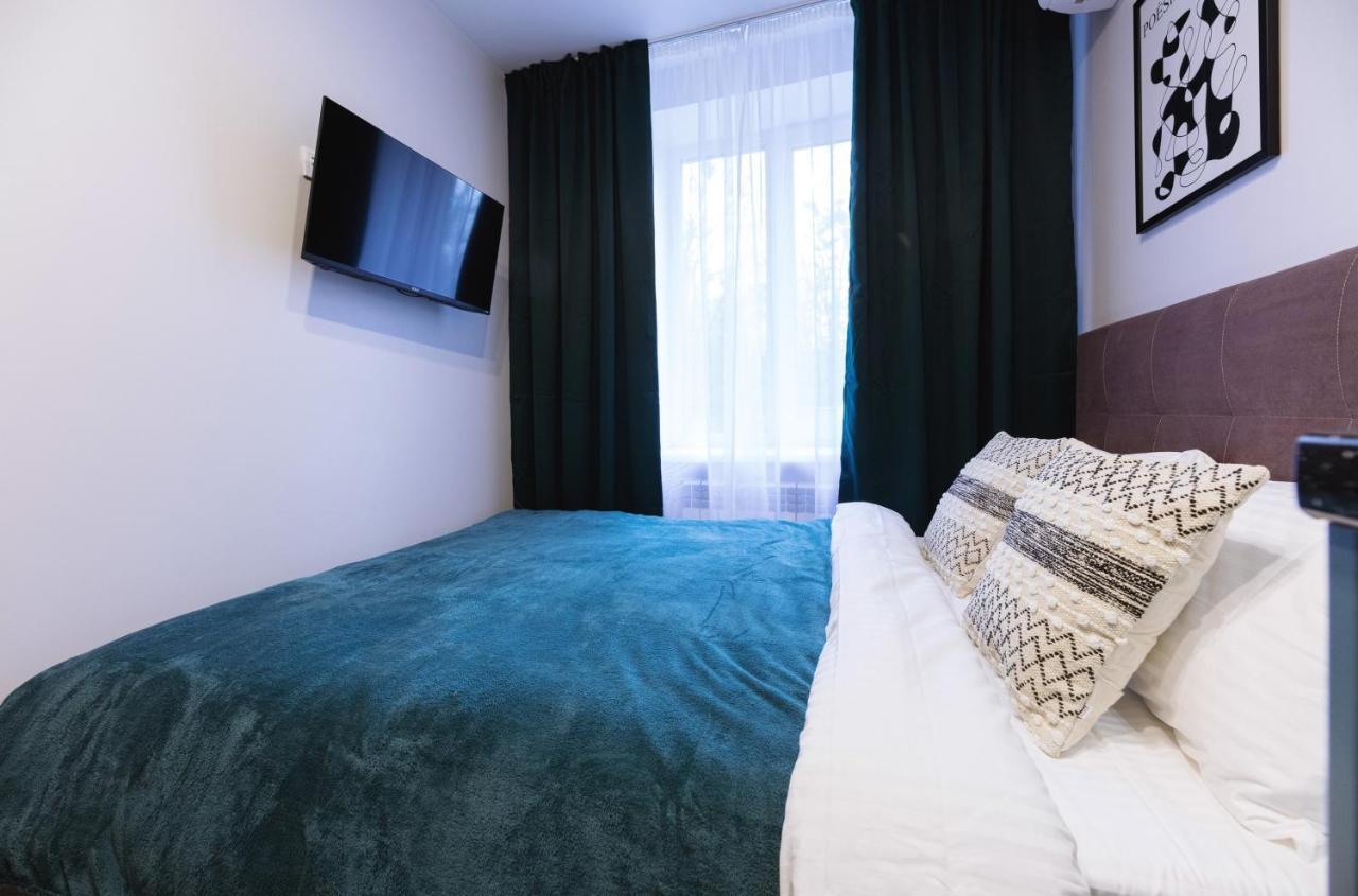 Modern In Nivki Park Apartment Kiew
